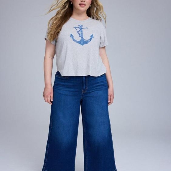 Torrid Belle Isle Anchor Croppped Tee Sz 2 - Picture 2 of 5